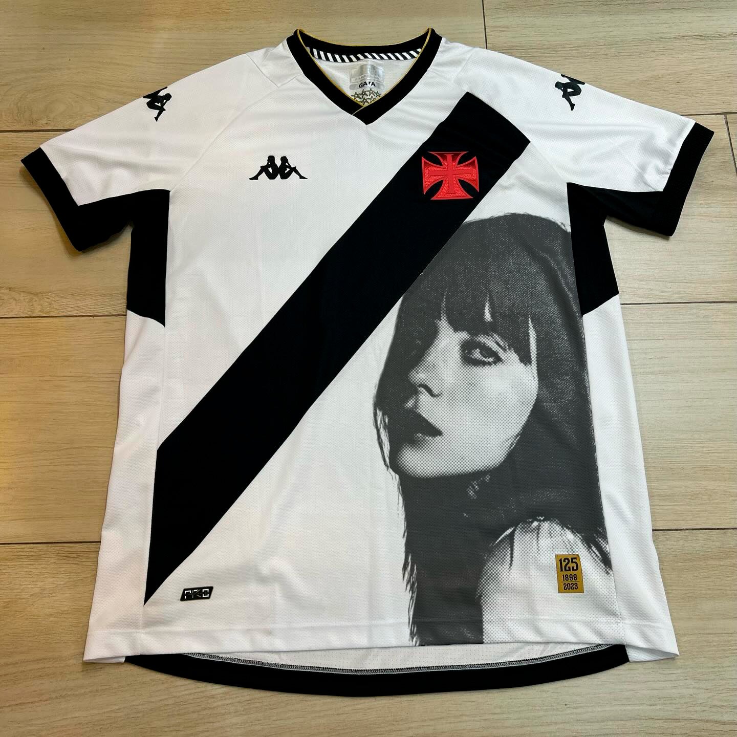 CAMISAS DE TIME BILLIE EILISH